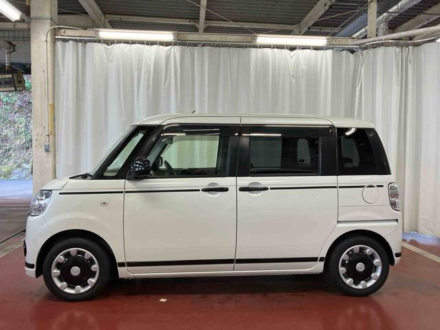 ムーヴキャンバス Ｘブラックアクセントリミテッド　ＳＡＩＩＩ　下取車　ナビ　ブルートゥース　ドライブレコーダー　パノラマモニター　衝突被害軽減システム　横滑防止　両側電動スライドドア　セキュリティアラーム　電動格納式ドアミラー　ＡＢＳ　ベントシート　スマートキー（8枚目）