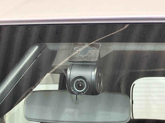 ムーヴキャンバス Ｘブラックアクセントリミテッド　ＳＡＩＩＩ　下取車　ナビ　ブルートゥース　ドライブレコーダー　パノラマモニター　衝突被害軽減システム　横滑防止　両側電動スライドドア　セキュリティアラーム　電動格納式ドアミラー　ＡＢＳ　ベントシート　スマートキー（13枚目）