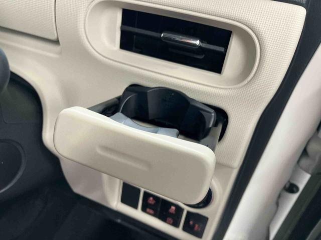 ムーヴキャンバス Ｘブラックアクセントリミテッド　ＳＡＩＩＩ　下取車　ナビ　ブルートゥース　ドライブレコーダー　パノラマモニター　衝突被害軽減システム　横滑防止　両側電動スライドドア　セキュリティアラーム　電動格納式ドアミラー　ＡＢＳ　ベントシート　スマートキー（29枚目）