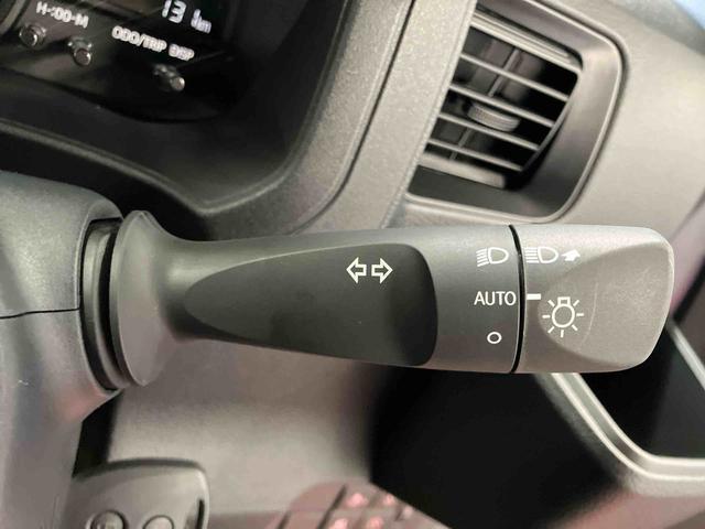 ハイゼットカーゴ DX 元展示車 禁煙 衝突被害軽減システム 衝突安全ボディ レーンキープアシスト キーレス 両側スライドドア ESC オートライト オートマチックハイビーム ABS 運転席エアバッグ 助手席エアバッグ(15枚目)