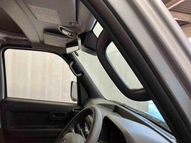 ハイゼットカーゴ DX 元展示車 禁煙 衝突被害軽減システム 衝突安全ボディ レーンキープアシスト キーレス 両側スライドドア ESC オートライト オートマチックハイビーム ABS 運転席エアバッグ 助手席エアバッグ(26枚目)