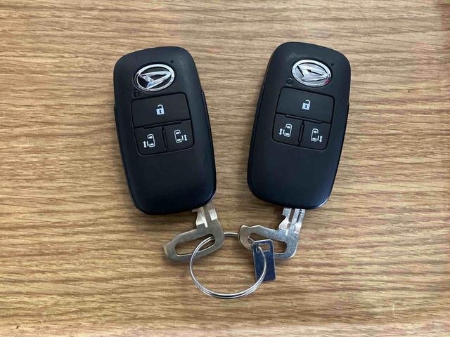 タント カスタムX 元試乗車 衝突被害軽減システム 車線逸脱防止 アイドリングストップ LEDヘッドランプ 1オーナー シートヒーター オートマチックハイビーム 電動格納ミラー スマートキー オートライト 整備記録簿(13枚目)