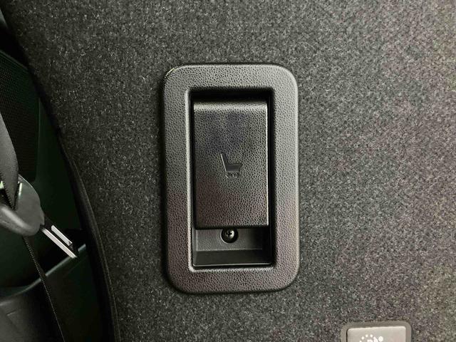 タント カスタムX 元試乗車 衝突被害軽減システム 車線逸脱防止 アイドリングストップ LEDヘッドランプ 1オーナー シートヒーター オートマチックハイビーム 電動格納ミラー スマートキー オートライト 整備記録簿(40枚目)