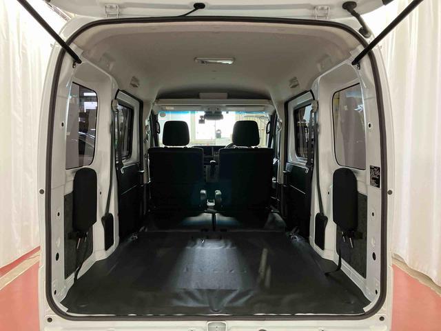 ハイゼットカーゴ クルーズ　下取車　衝突被害軽減システム　衝突安全ボディ　両側スライドドア　オートライト　ＬＥＤヘッドランプ　運転席エアバッグ　助手席エアバッグ　ＥＴＣ　ドライブレコーダー　スマートキー　ＡＢＳ（11枚目）