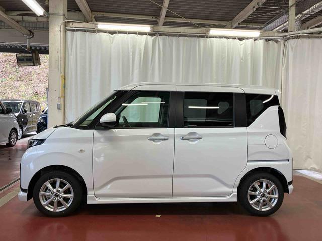 ムーヴ Ｇ　片側電動両側スライドドア　オートマチックハイビーム　ＬＥＤヘッドランプ　ベンチシート　スマートキー　プッシュスタート　電動格納ミラー　アルミホイール　アイドリングストップ　オートライト　レーンアシスト（8枚目）