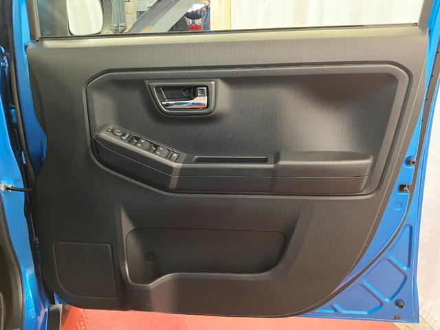 タフト Ｇターボ　下取車　誤発進抑制機能　ナビＴＶ　電格ミラー　バックカメラ　ＬＥＤヘッドランプ　前席シートヒーター　車線逸脱警報装置　盗難防止システム　地デジ　ＥＴＣ付き　アルミホイール　ターボエンジン　ＤＶＤ（34枚目）