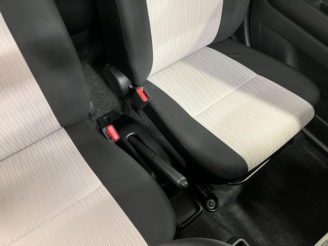ミライース Ｘ　ＳＡＩＩＩ　届出済未使用車　元展示車　アイドリングストップ　ＬＥＤヘッドランプ　衝突被害軽減システム　禁煙　車線逸脱警告　電動格納式ドアミラー　オートハイビーム　キーレス　衝突安全ボディ　オートライト　ＡＢＳ（22枚目）