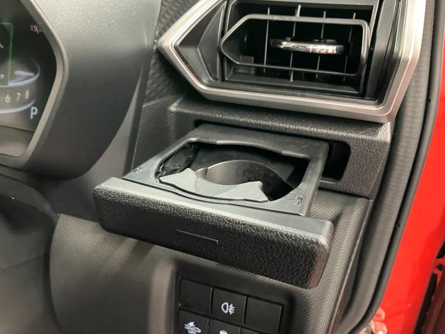 ロッキー Ｇ　下取車　ナビ　ＴＶ　全周囲カメラ　ドラレコ　ＥＴＣ　タ－ボ　ブルートゥース　アダプティブクルーズコントロール　衝突被害軽減システム　車線逸脱警報　記録簿　盗難防止装置　シートヒーター　スマートキー（32枚目）