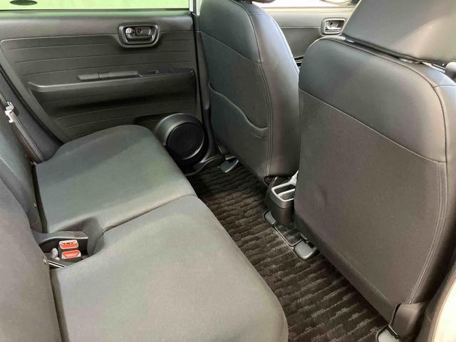 ゆとりのある足元スペースです