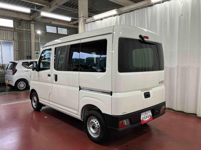 ハイゼットカーゴ ＤＸ　１オーナー　衝突安全ボディ　キーレスキー　両側スライドドア　アイドリングストップ　オートマチックハイビーム　ＥＳＣ　オートライト　記録簿　レーンアシスト　運転席エアバッグ　助手席エアバッグ　ＡＢＳ（7枚目）