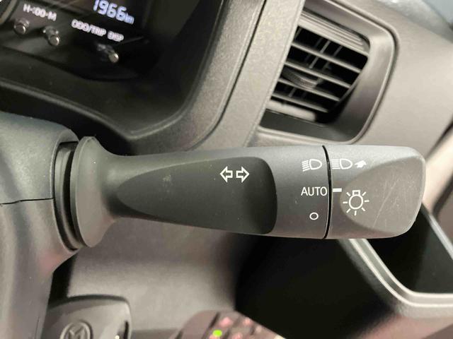 ハイゼットカーゴ ＤＸ　１オーナー　衝突安全ボディ　キーレスキー　両側スライドドア　アイドリングストップ　オートマチックハイビーム　ＥＳＣ　オートライト　記録簿　レーンアシスト　運転席エアバッグ　助手席エアバッグ　ＡＢＳ（17枚目）