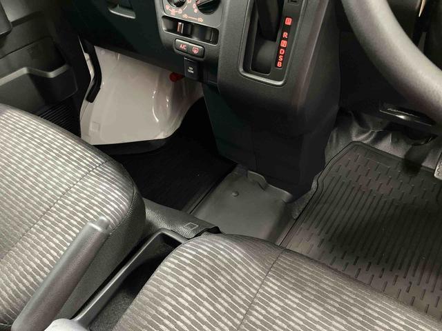 ハイゼットカーゴ ＤＸ　１オーナー　衝突安全ボディ　キーレスキー　両側スライドドア　アイドリングストップ　オートマチックハイビーム　ＥＳＣ　オートライト　記録簿　レーンアシスト　運転席エアバッグ　助手席エアバッグ　ＡＢＳ（23枚目）