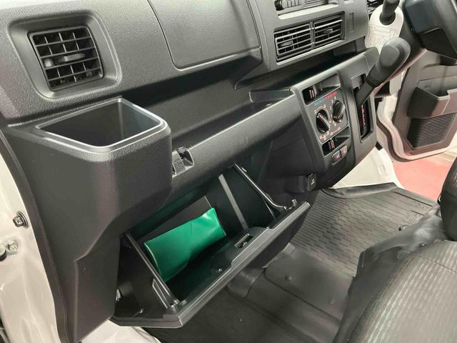 ハイゼットカーゴ ＤＸ　１オーナー　衝突安全ボディ　キーレスキー　両側スライドドア　アイドリングストップ　オートマチックハイビーム　ＥＳＣ　オートライト　記録簿　レーンアシスト　運転席エアバッグ　助手席エアバッグ　ＡＢＳ（26枚目）