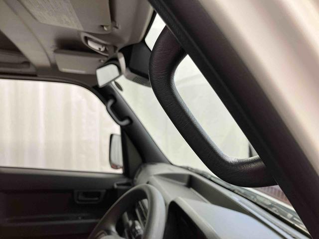 ハイゼットカーゴ ＤＸ　１オーナー　衝突安全ボディ　キーレスキー　両側スライドドア　アイドリングストップ　オートマチックハイビーム　ＥＳＣ　オートライト　記録簿　レーンアシスト　運転席エアバッグ　助手席エアバッグ　ＡＢＳ（30枚目）