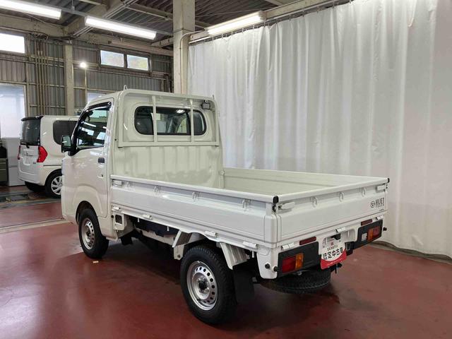 ハイゼットトラック スタンダード　農用スペシャル　１オーナー　４ＷＤ　マニュアル車　衝突被害軽減システム　レーンキープアシスト　誤発信抑制制御　運転席エアバッグ　助手席エアバック　誤発進抑制機能　オートライト　オートマチックハイビーム　ＡＢＳ（7枚目）