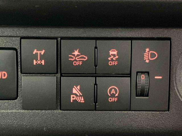 ハイゼットトラック スタンダード　農用スペシャル　１オーナー　４ＷＤ　マニュアル車　衝突被害軽減システム　レーンキープアシスト　誤発信抑制制御　運転席エアバッグ　助手席エアバック　誤発進抑制機能　オートライト　オートマチックハイビーム　ＡＢＳ（18枚目）