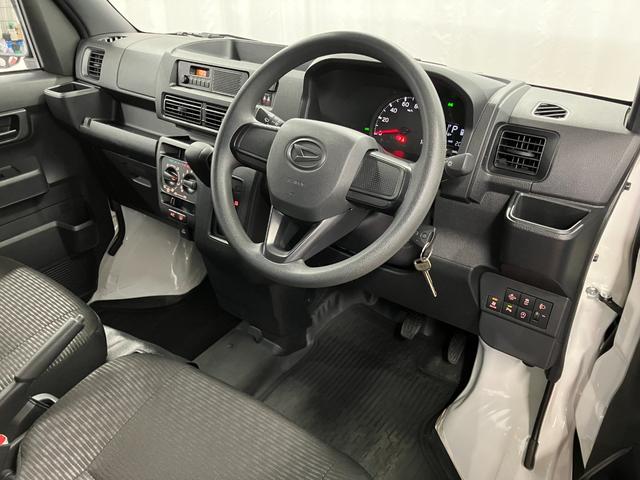 ハイゼットカーゴ ＤＸ　４ＷＤ　１オーナー　衝突安全ボディ　キーレスキー　両側スライドドア　アイドリングストップ　オートマチックハイビーム　オートライト　レーンアシスト　運転席エアバッグ　助手席エアバッグ（13枚目）