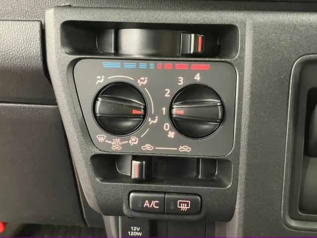 ハイゼットカーゴ ＤＸ　４ＷＤ　１オーナー　衝突安全ボディ　キーレスキー　両側スライドドア　アイドリングストップ　オートマチックハイビーム　オートライト　レーンアシスト　運転席エアバッグ　助手席エアバッグ（18枚目）