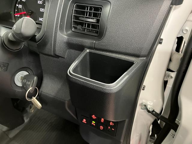 ハイゼットカーゴ ＤＸ　４ＷＤ　１オーナー　衝突安全ボディ　キーレスキー　両側スライドドア　アイドリングストップ　オートマチックハイビーム　オートライト　レーンアシスト　運転席エアバッグ　助手席エアバッグ（24枚目）