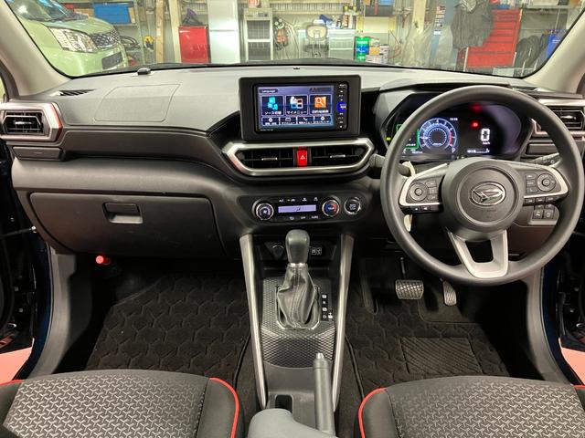 ロッキー Ｇ　下取車　ナビ　ＴＶ　バックカメラ　ドライブレコーダー　衝突被害軽減ブレーキ　Ｂｌｕｅｔｏｏｔｈ　ＬＥＤヘッドランプ　記録簿　タ－ボ　アルミホイール　スマ－トキ－　プッシュスタート　アイドリングストップ（10枚目）