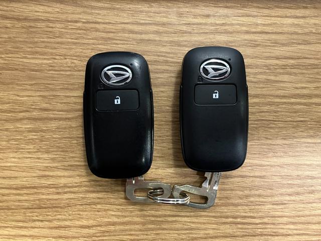 ロッキー Ｇ　下取車　ナビ　ＴＶ　バックカメラ　ドライブレコーダー　衝突被害軽減ブレーキ　Ｂｌｕｅｔｏｏｔｈ　ＬＥＤヘッドランプ　記録簿　タ－ボ　アルミホイール　スマ－トキ－　プッシュスタート　アイドリングストップ（17枚目）