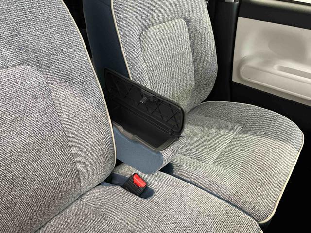 ムーヴキャンバス ストライプスＧ　届出済未使用車　元展示車　アイドリングストップ　禁煙　セキュリティアラーム　スマートキー　プッシュスタート　シートヒーター　１オーナー車　ＬＥＤヘッドランプ　車線逸脱警報　オートマチックハイビーム（25枚目）