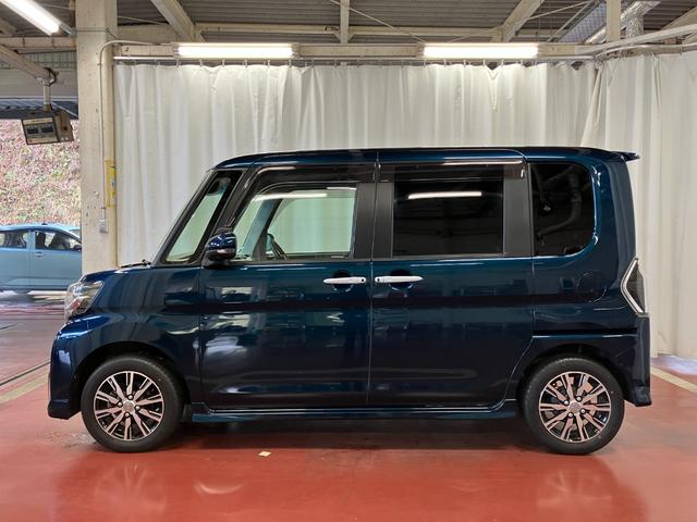 タント カスタムＸ　トップエディションＶＳ　ＳＡＩＩＩ　下取車　ナビ　パノラマモニター　ＥＴＣ　シートヒーター　両側電動スライドドア　Ｂｌｕｅｔｏｏｔｈ　フルセグＴＶ　衝突被害軽減システム　レーンアシスト　ＬＥＤヘッドランプ　スマートキー　プッシュスタート（8枚目）