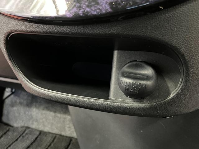 タント カスタムＸ　トップエディションＶＳ　ＳＡＩＩＩ　下取車　ナビ　パノラマモニター　ＥＴＣ　シートヒーター　両側電動スライドドア　Ｂｌｕｅｔｏｏｔｈ　フルセグＴＶ　衝突被害軽減システム　レーンアシスト　ＬＥＤヘッドランプ　スマートキー　プッシュスタート（22枚目）