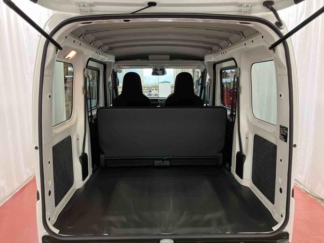 ハイゼットカーゴ ＤＸ　元展示車　衝突安全ボディ　キーレス　両側スライドドア　アイドリングストップ　オートライト　オートマチックハイビーム　ＥＳＣ　レーンアシスト　運転席エアバッグ　助手席エアバッグ　ＡＢＳ（10枚目）