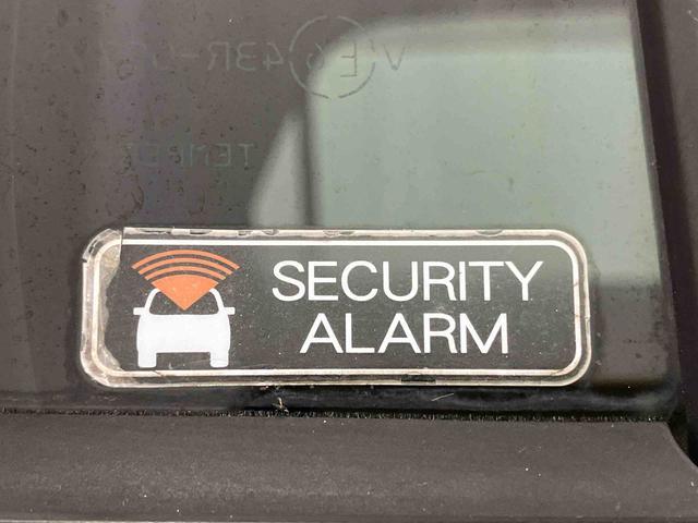 【セキュリティアラーム】 不正にドアが開けられると、ブザーが鳴るなどして周囲に異常を知らせてくれます