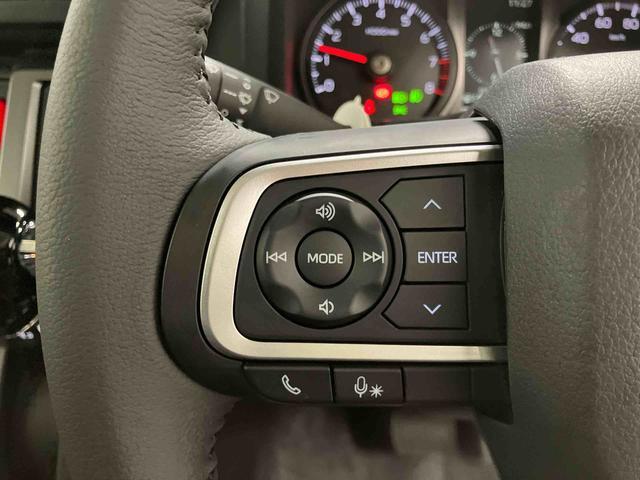 タフト Ｇ　ダーククロムベンチャー　届出済未使用車　１オーナー　アダプティブクルーズコントロール　オートマチックハイビーム　ＬＥＤヘッドランプ　レーンキープアシスト　アイドリングストップ　電動格納ミラー　記録簿　禁煙　スマートキー（15枚目）