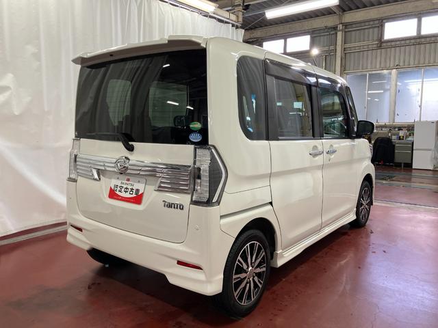 タント カスタムＸ　トップエディションリミテッドＳＡＩＩＩ　下取車　ナビ　パノラマモニター　ドライブレコーダー　運転席シートヒーター　衝突被害軽減システム　レーンアシスト　両側電動スライドドア　Ｂｌｕｅｔｏｏｔｈ　フルセグＴＶ　ＬＥＤヘッドランプ　スマートキー（5枚目）