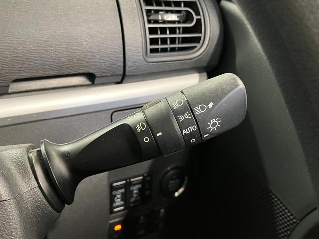 タント カスタムＸ　トップエディションリミテッドＳＡＩＩＩ　下取車　ナビ　パノラマモニター　ドライブレコーダー　運転席シートヒーター　衝突被害軽減システム　レーンアシスト　両側電動スライドドア　Ｂｌｕｅｔｏｏｔｈ　フルセグＴＶ　ＬＥＤヘッドランプ　スマートキー（19枚目）