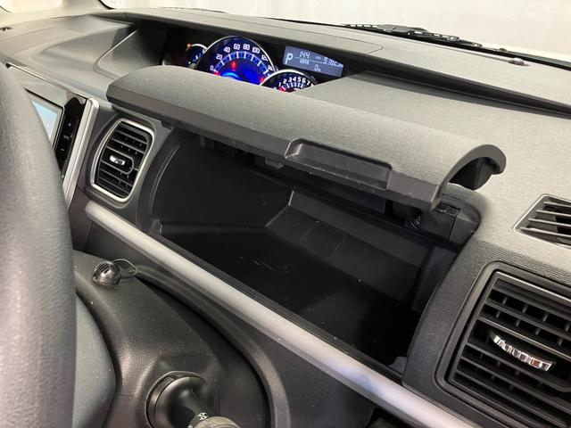 タント カスタムＸ　トップエディションリミテッドＳＡＩＩＩ　下取車　ナビ　パノラマモニター　ドライブレコーダー　運転席シートヒーター　衝突被害軽減システム　レーンアシスト　両側電動スライドドア　Ｂｌｕｅｔｏｏｔｈ　フルセグＴＶ　ＬＥＤヘッドランプ　スマートキー（28枚目）