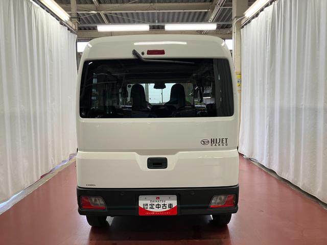 ハイゼットカーゴ ＤＸ　４ＷＤ　１オーナー　衝突安全ボディ　キーレスキー　両側スライドドア　アイドリングストップ　オートマチックハイビーム　オートライト　レーンアシスト　運転席エアバッグ　助手席エアバッグ（6枚目）
