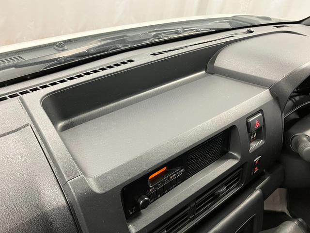 ハイゼットカーゴ ＤＸ　４ＷＤ　１オーナー　衝突安全ボディ　キーレスキー　両側スライドドア　アイドリングストップ　オートマチックハイビーム　オートライト　レーンアシスト　運転席エアバッグ　助手席エアバッグ（25枚目）