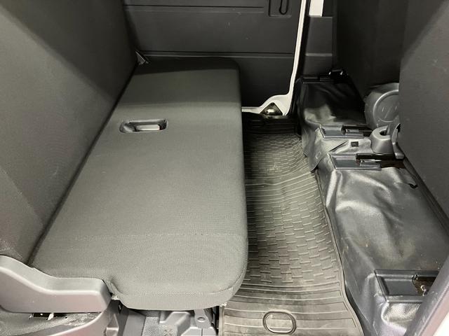 ハイゼットカーゴ ＤＸ　４ＷＤ　１オーナー　衝突安全ボディ　キーレスキー　両側スライドドア　アイドリングストップ　オートマチックハイビーム　オートライト　レーンアシスト　運転席エアバッグ　助手席エアバッグ（29枚目）