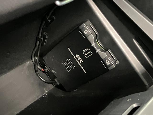 ロッキー Ｇ　下取車　４ＷＤ　ターボ　ナビ　バックカメラ　ＥＴＣ　ドライブレコーダー　シートヒーター　衝突被害軽減システム　アダプティブクルーズコントロール　Ｂｌｕｅｔｏｏｔｈ　フルセグＴＶ　ＵＳＢ入力端子（15枚目）