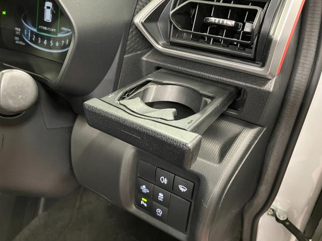 ロッキー Ｇ　下取車　４ＷＤ　ターボ　ナビ　バックカメラ　ＥＴＣ　ドライブレコーダー　シートヒーター　衝突被害軽減システム　アダプティブクルーズコントロール　Ｂｌｕｅｔｏｏｔｈ　フルセグＴＶ　ＵＳＢ入力端子（30枚目）