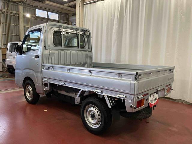 ハイゼットトラック スタンダード　農用スペシャルＳＡＩＩＩｔ　４ＷＤ　マニュアル車　ＬＥＤヘッドランプ　運転席エアバッグ　助手席エアバッグ　マニュアルエアコン　レーンアシスト　パワステ　ＡＢＳ　衝突被害軽減システム（7枚目）