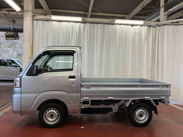 ハイゼットトラック スタンダード　農用スペシャルＳＡＩＩＩｔ　４ＷＤ　マニュアル車　ＬＥＤヘッドランプ　運転席エアバッグ　助手席エアバッグ　マニュアルエアコン　レーンアシスト　パワステ　ＡＢＳ　衝突被害軽減システム（8枚目）