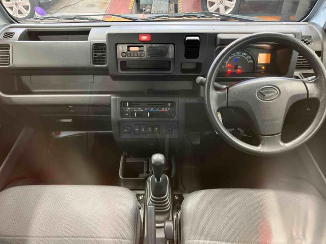 ハイゼットトラック スタンダード　農用スペシャルＳＡＩＩＩｔ　４ＷＤ　マニュアル車　ＬＥＤヘッドランプ　運転席エアバッグ　助手席エアバッグ　マニュアルエアコン　レーンアシスト　パワステ　ＡＢＳ　衝突被害軽減システム（10枚目）