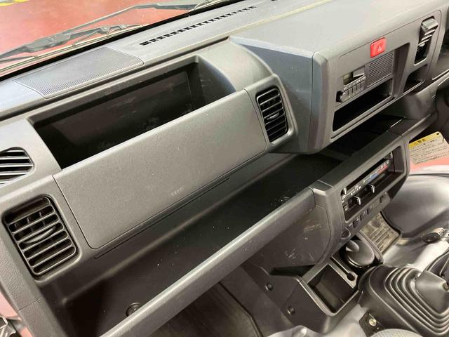 ハイゼットトラック スタンダード　農用スペシャルＳＡＩＩＩｔ　４ＷＤ　マニュアル車　ＬＥＤヘッドランプ　運転席エアバッグ　助手席エアバッグ　マニュアルエアコン　レーンアシスト　パワステ　ＡＢＳ　衝突被害軽減システム（24枚目）