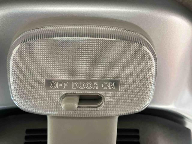 ハイゼットトラック スタンダード　農用スペシャルＳＡＩＩＩｔ　４ＷＤ　マニュアル車　ＬＥＤヘッドランプ　運転席エアバッグ　助手席エアバッグ　マニュアルエアコン　レーンアシスト　パワステ　ＡＢＳ　衝突被害軽減システム（27枚目）