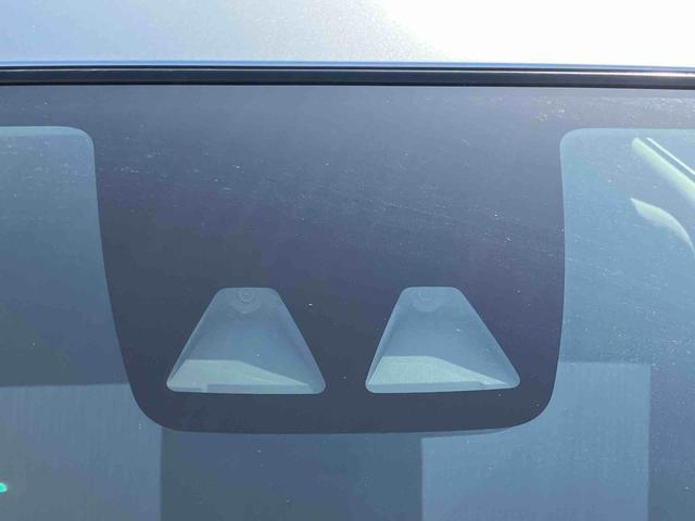 ミライース Ｌ　ＳＡＩＩＩ　車線逸脱警報　衝突被害軽減システム　アイドリンストップ　１オーナー車　キーレスキー　横滑防止装置　運転席エアバッグ　助手席エアバッグ　オートマチックハイビーム　オートライト　整備記録簿　衝突安全ボディ（9枚目）