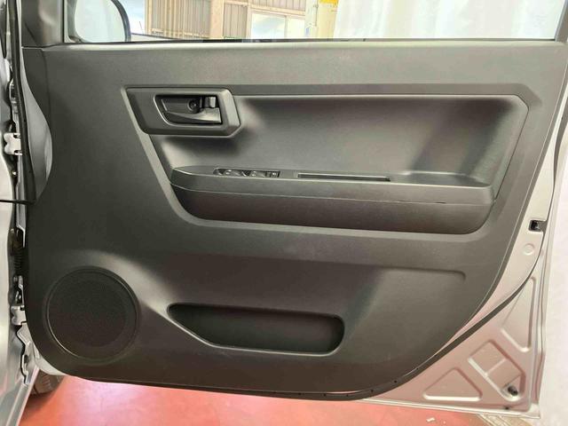 ミライース Ｌ　ＳＡＩＩＩ　車線逸脱警報　衝突被害軽減システム　アイドリンストップ　１オーナー車　キーレスキー　横滑防止装置　運転席エアバッグ　助手席エアバッグ　オートマチックハイビーム　オートライト　整備記録簿　衝突安全ボディ（24枚目）