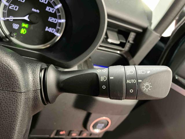 ムーヴ カスタム X VS SAIII 下取車 メモリーナビ 車線逸脱警報 エアバッグ 電動格納ミラー 記録簿 イモビライザー アルミホイール LEDヘッドランプ パノラマカメラ スマートキー プッシュスタート フルセグ ABS DVD(20枚目)