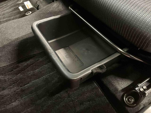 ムーヴ カスタム X VS SAIII 下取車 メモリーナビ 車線逸脱警報 エアバッグ 電動格納ミラー 記録簿 イモビライザー アルミホイール LEDヘッドランプ パノラマカメラ スマートキー プッシュスタート フルセグ ABS DVD(29枚目)