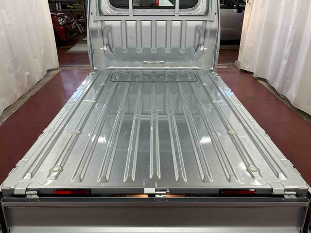 ハイゼットトラック スタンダード　１オーナー　２ＷＤ　ＣＶＴ車　衝突被害軽減システム　パワステ　運転席エアバッグ　助手席エアバッグ　アイドリングストップ　ＡＢＳ　オートライト　レーンキープアシスト　点検記録簿　オートマチックハイビーム（30枚目）