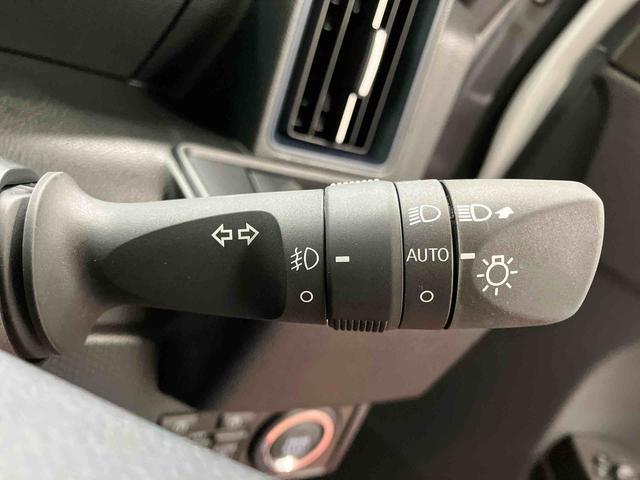 タント カスタムRS 届出済未使用車 元展示車 ターボ 衝突被害軽減システム 車線逸脱防止 アイドリングストップ 両側電動スライドドア 禁煙 シートヒーター オートマチックハイビーム スマートキー LEDヘッドライト(16枚目)